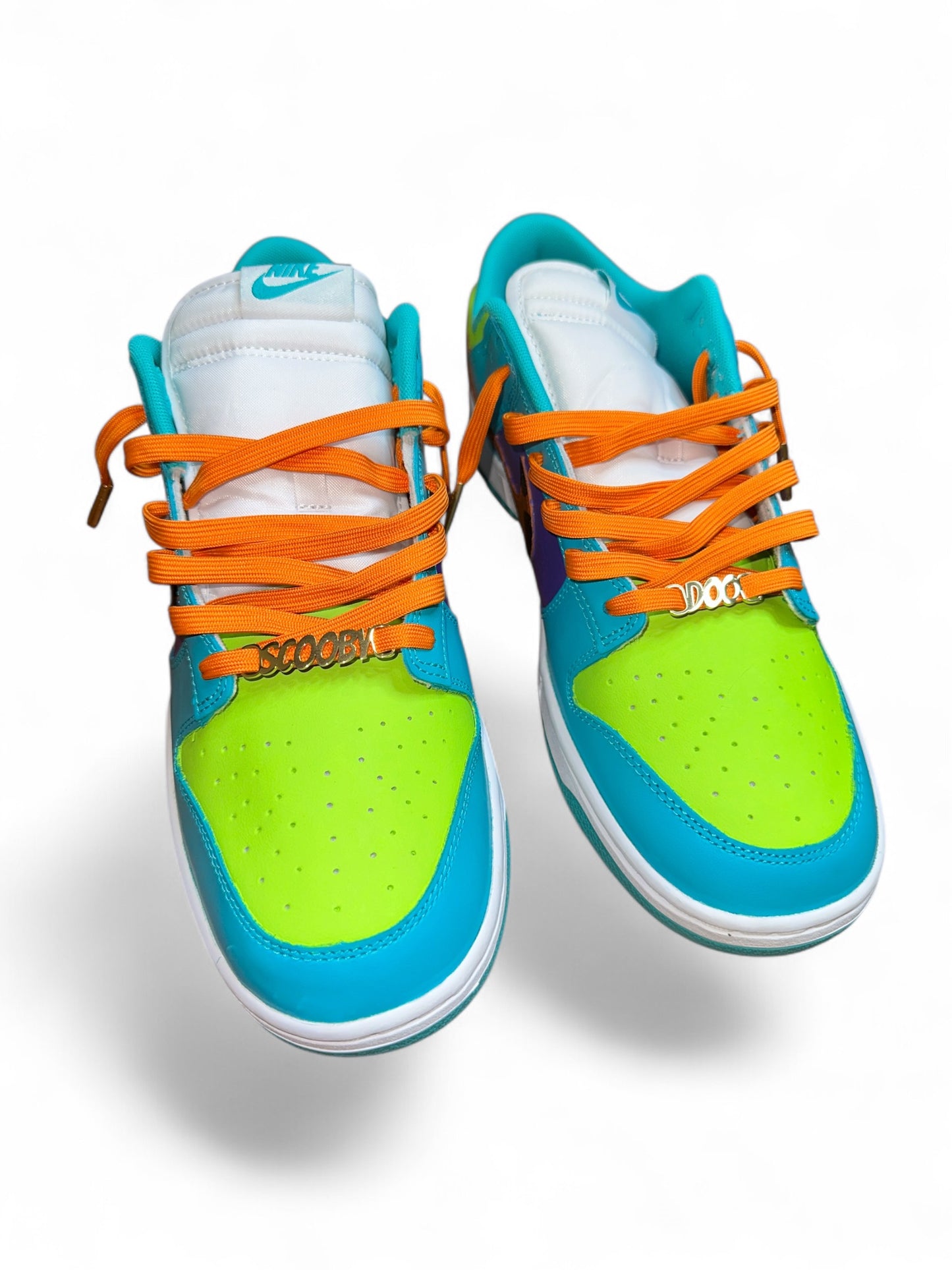 Mystery Machine Dunks