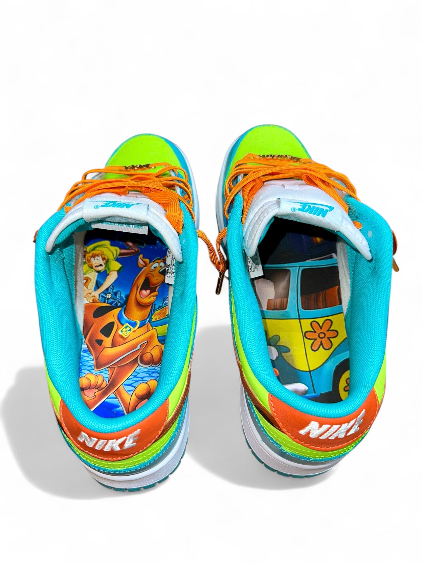 Mystery Machine Dunks